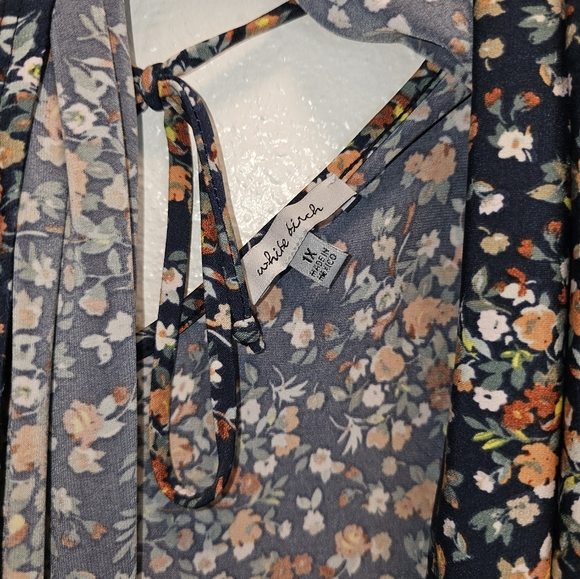 White Birch 1X baby doll blouse - Picture 4 of 4